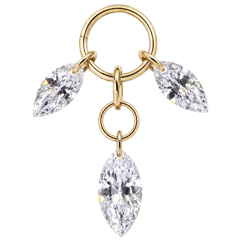 Pendentif Charm en Titane avec trois zircons dorés
